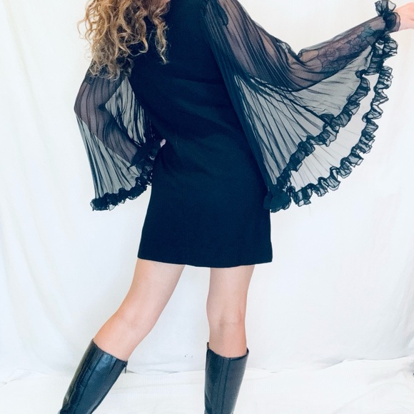 1960s Chiffon Angel Sleeve Mod Dress - Picture 8 of 8